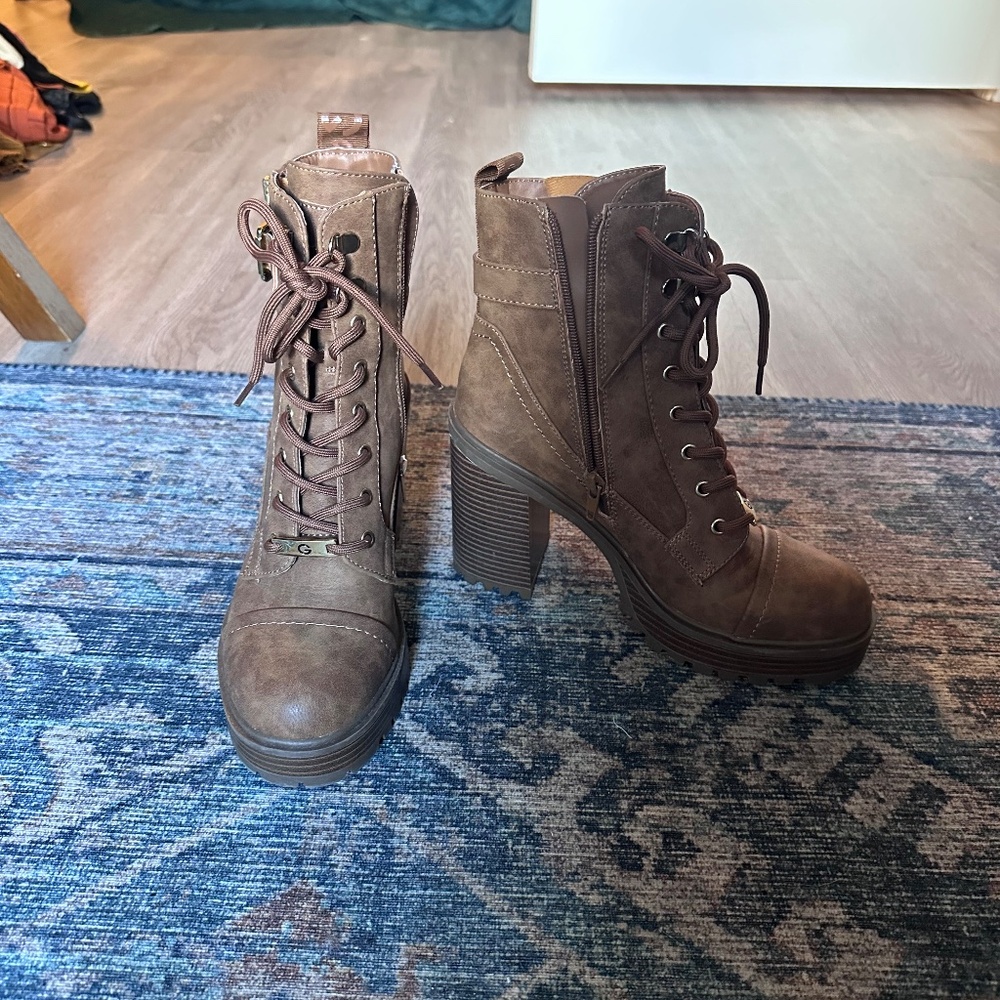 GBG Los Angeles Ankle boots - Picture 2 of 6